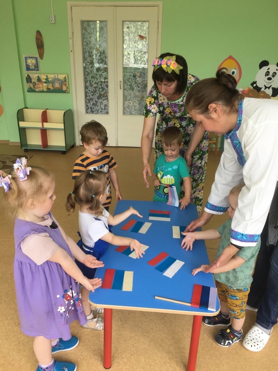 В дошкольном отделении МКОУ «Краснобогатырский ЦО» прошли мероприятия, посвященные Дню России.